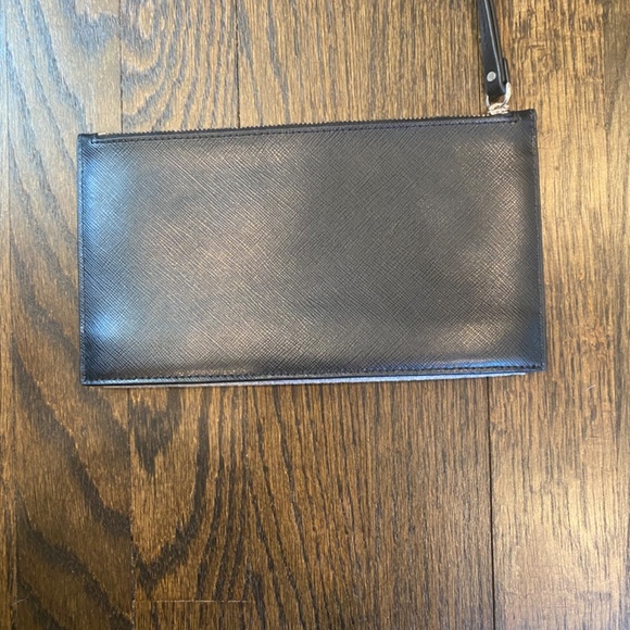 Kate Spade Wristlet - Picture 2 of 4